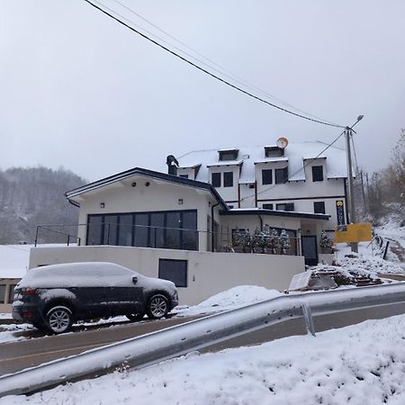 Apartmani Sunce Stara Planina Crni Vrh المظهر الخارجي الصورة